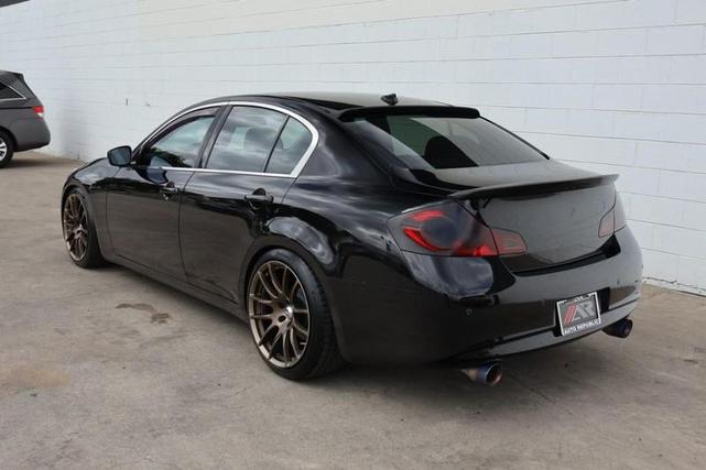Photo of 2013 Black Obsidian INFINITI G37
