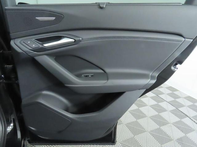 Photo of 2025 Mythos Black Metallic Audi Q6 e-tron