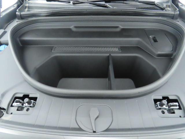 Photo of 2025 Mythos Black Metallic Audi Q6 e-tron