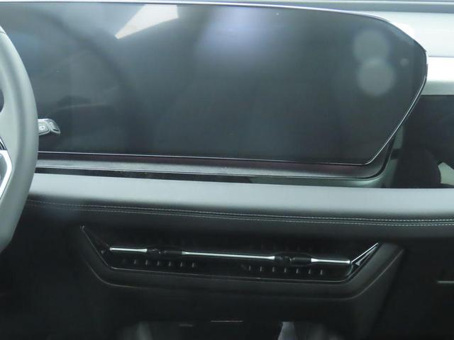 Photo of 2025 Mythos Black Metallic Audi Q6 e-tron