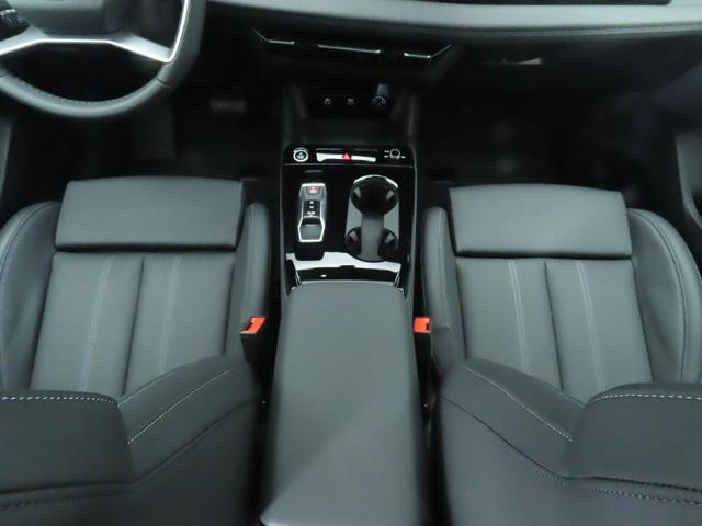 Photo of 2025 Mythos Black Metallic Audi Q6 e-tron