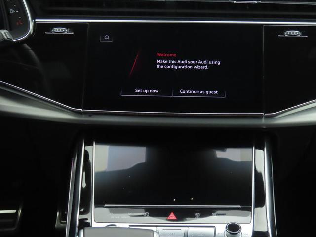 Photo of 2024 Gray Audi Q7