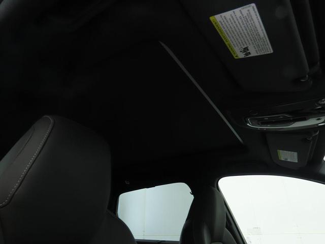 Photo of 2024 Gray Audi Q7
