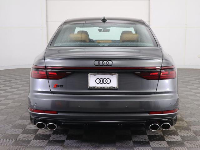 Photo of 2025 Daytona Gray Pearl Effect Audi S8