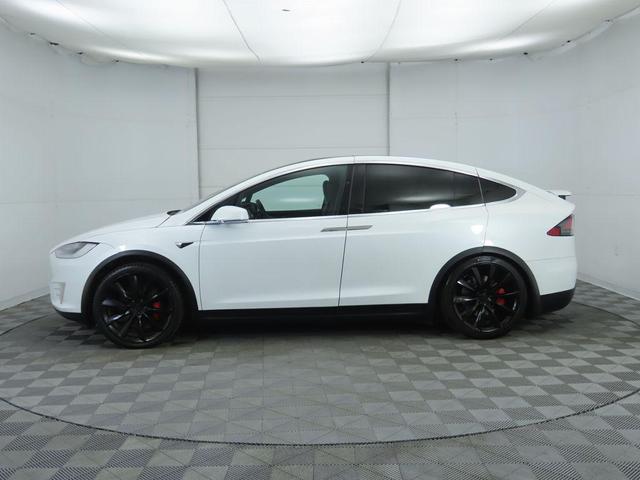 Photo of 2020 Pearl White Multi-Coat Tesla Model X