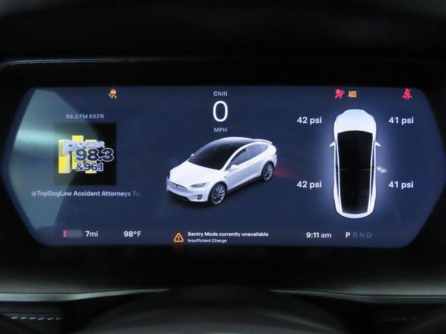 Photo of 2020 Pearl White Multi-Coat Tesla Model X