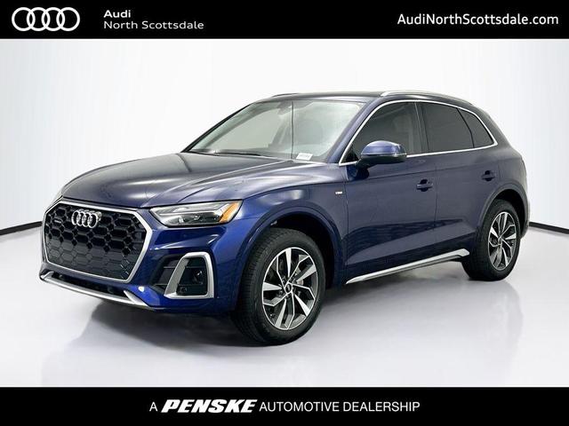 Photo of 2022 Navarra Blue Metallic Audi Q5