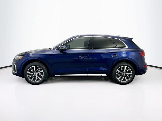 Photo of 2022 Navarra Blue Metallic Audi Q5