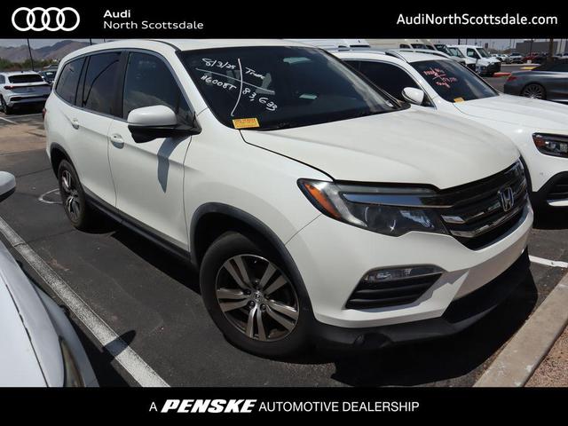 Photo of 2018 White Diamond Pearl Honda Pilot