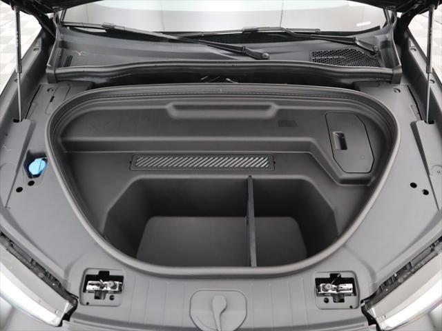 Photo of 2025 Mythos Black Metallic Audi Q6 e-tron