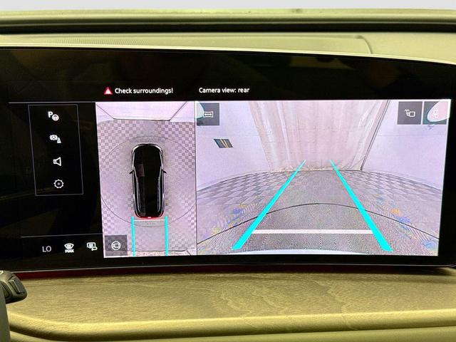 Photo of 2025 Glacier White Metallic Audi Q5