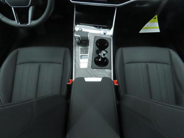 Photo of 2025 Florett Silver Metallic Audi A6