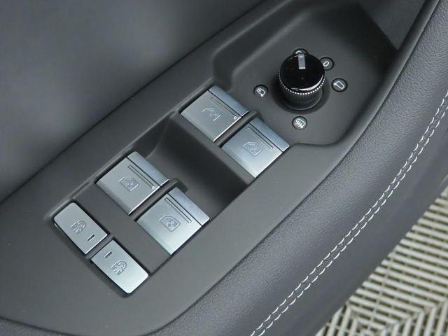 Photo of 2025 Florett Silver Metallic Audi A6