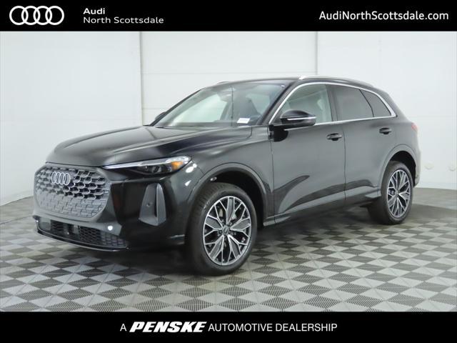 Photo of 2025 Mythos Black Metallic Audi Q5