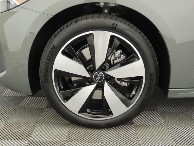 Photo of 2025 Chronos Gray Metallic Audi A5