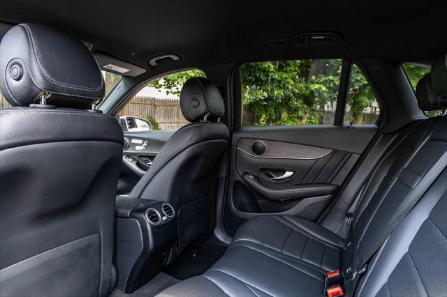 Photo of 2022 Graphite Gray Mercedes-Benz GLC 300