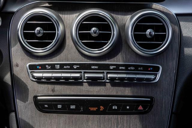 Photo of 2022 Graphite Gray Mercedes-Benz GLC 300