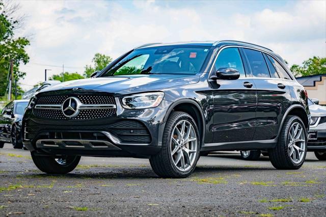 Photo of 2022 Graphite Gray Mercedes-Benz GLC 300