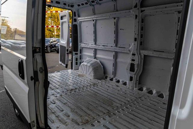 Photo of 2023 Bright White Clearcoat RAM ProMaster 2500