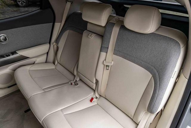 Photo of 2024 Savile Silver Genesis GV60