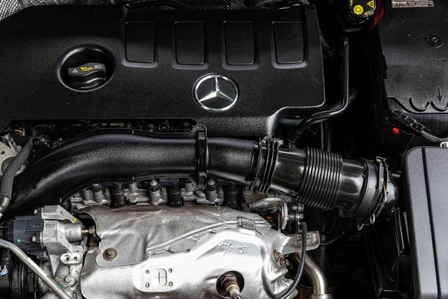 Photo of 2021 Iridium Silver Mercedes-Benz GLA 250
