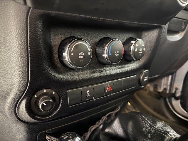 Photo of 2014 Billet Metallic Clearcoat Jeep Wrangler