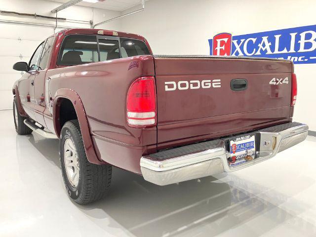 Photo of 2001 Amber Fire Pearlcoat Dodge Dakota