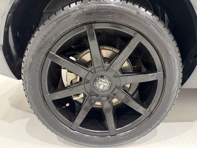 Photo of 2016 Graphite Metallic Cadillac SRX