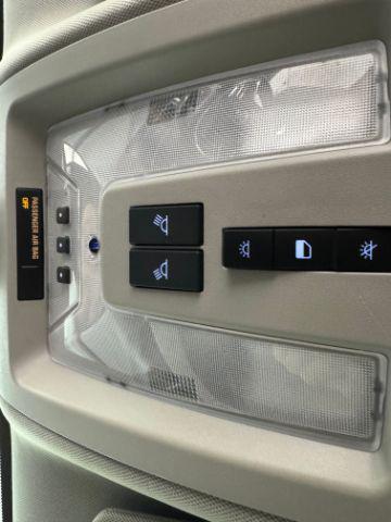 Photo of 2016 Graphite Metallic Cadillac SRX