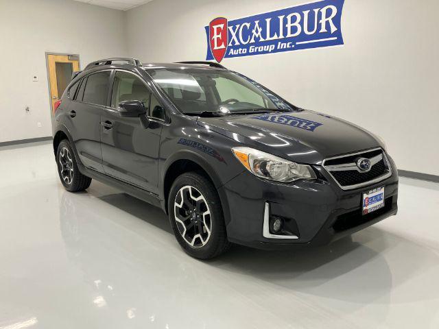Photo of 2017 Ice Silver Metallic Subaru Crosstrek