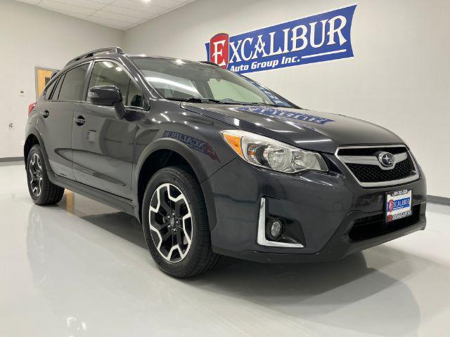 Photo of 2017 Ice Silver Metallic Subaru Crosstrek