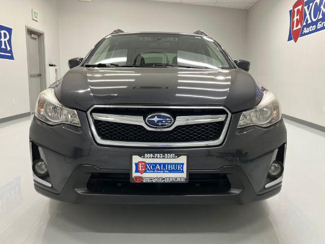 Photo of 2017 Ice Silver Metallic Subaru Crosstrek