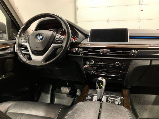 Photo of 2015 Imperial Blue Metallic BMW X5