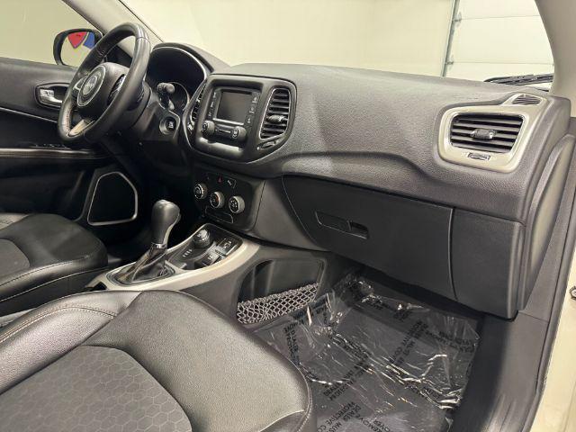Photo of 2018 White Clearcoat Jeep Compass