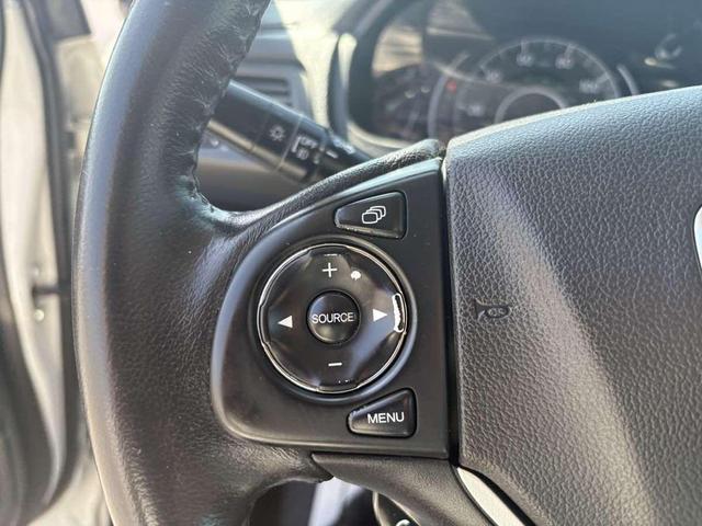 Photo of 2016 White Diamond Pearl Honda CR-V