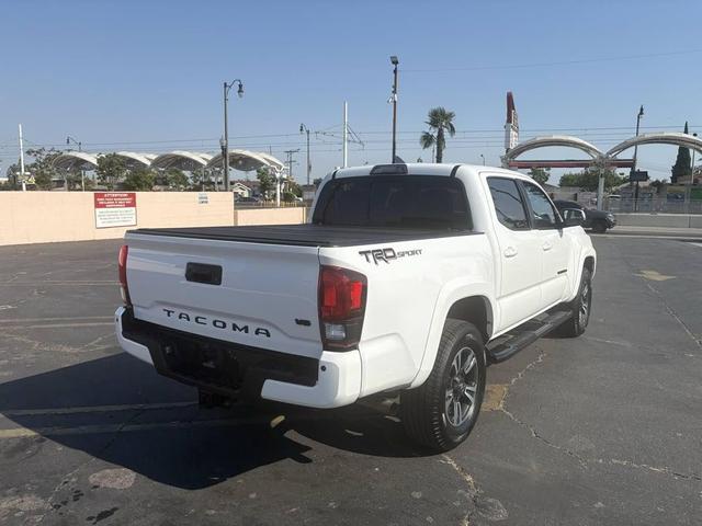 Photo of 2019 Super White Toyota Tacoma