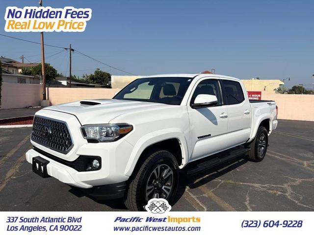 Photo of 2019 Super White Toyota Tacoma