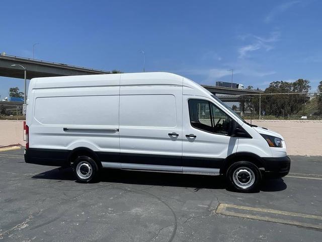 Photo of 2023 Oxford White Ford Transit-250