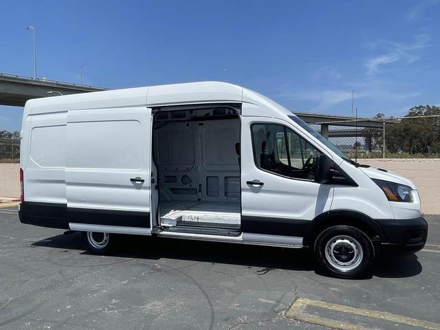 Photo of 2023 Oxford White Ford Transit-250