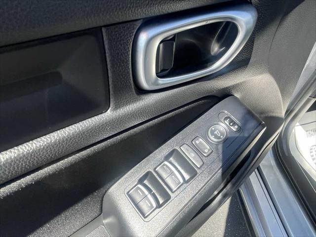 Photo of 2024 Lunar Silver Metallic Honda Civic