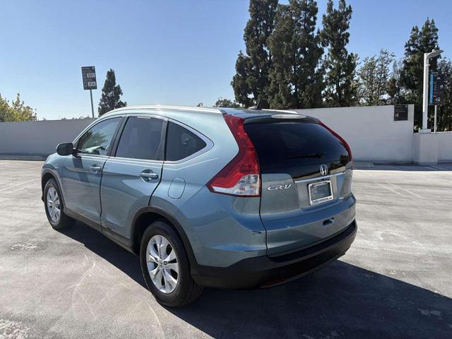 Photo of 2014 Mountain Air Metallic Honda CR-V