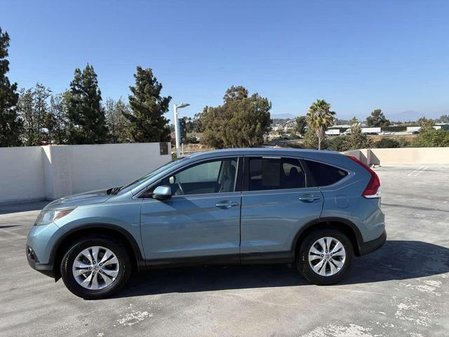 Photo of 2014 Mountain Air Metallic Honda CR-V