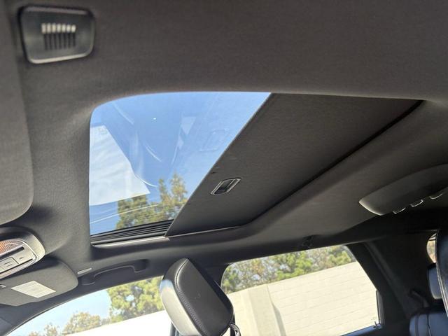 Photo of 2024 DB Black Clearcoat Dodge Durango
