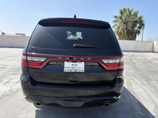 Photo of 2024 DB Black Clearcoat Dodge Durango
