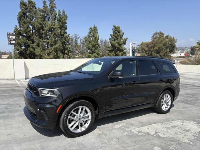 Photo of 2024 DB Black Clearcoat Dodge Durango