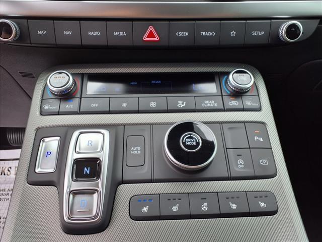 Photo of 2025 Abyss Black Pearl Hyundai PALISADE