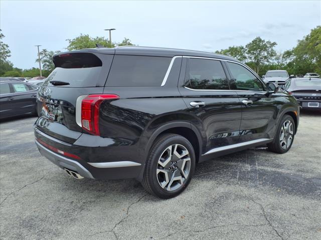 Photo of 2025 Abyss Black Pearl Hyundai PALISADE