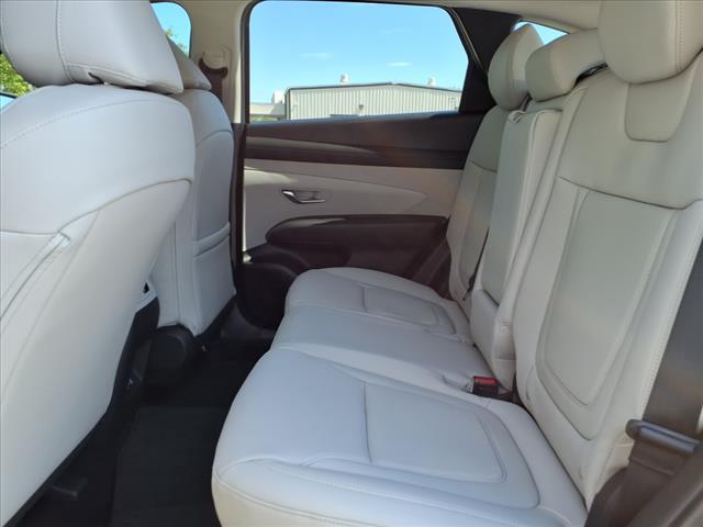 Photo of 2025 Ecotronic Gray Hyundai TUCSON