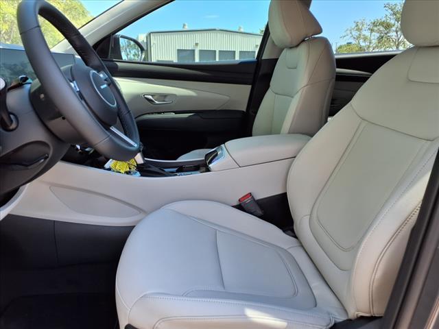 Photo of 2025 Ecotronic Gray Hyundai TUCSON