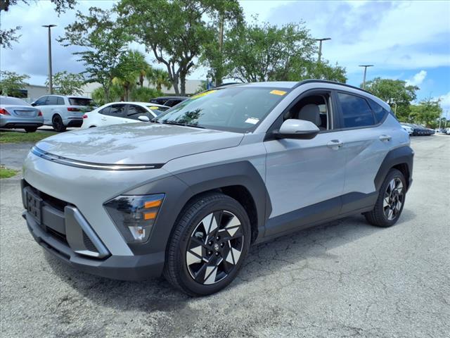 Photo of 2024 Cyber Gray Metallic Hyundai KONA